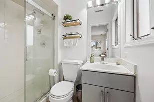 2740 N 74th Ct, Elmwood Park, IL 60707 - Photo 11