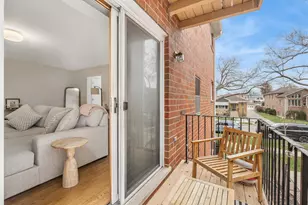 2740 N 74th Ct, Elmwood Park, IL 60707 - Photo 17