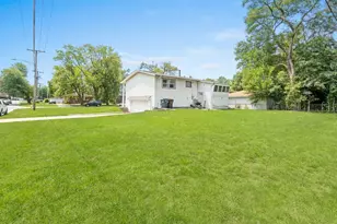 [Address not provided], Hazel Crest, IL 60429 - Photo 23