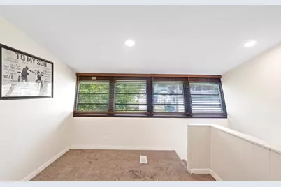 [Address not provided], Hazel Crest, IL 60429 - Photo 17