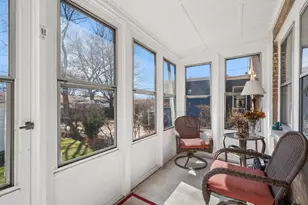 2124 Brummel St, Evanston, IL 60202 - Photo 9