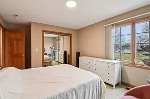 160 Lincoln St, Roselle, IL 60172 - Photo 17