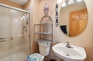 160 Lincoln St, Roselle, IL 60172 - Photo 31