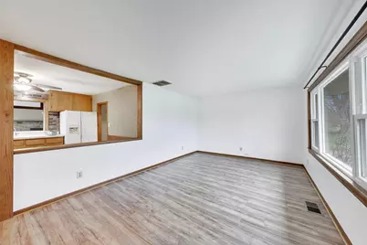 2917 Virginia Avenue, McHenry, IL 60050 - Photo 3