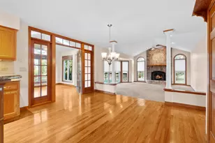 1007 Hollingswood Ct, Naperville, IL 60564 - Photo 3