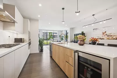 1648 W Division Street #208, Chicago, IL 60622 - Photo 5