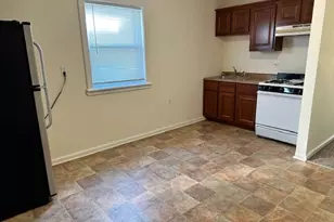 2332 W Eastwood Ave, Chicago, IL 60625 - Photo 3