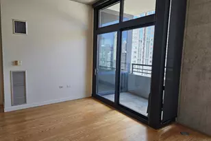 235 W Van Buren St, Chicago, IL 60607 - Photo 3