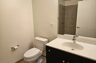 235 W Van Buren St, Chicago, IL 60607 - Photo 15