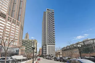 235 W Van Buren St, Chicago, IL 60607 - Photo 3