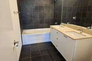 235 W Van Buren St, Chicago, IL 60607 - Photo 13