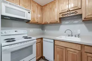 310 Lathrop Ave, Forest Park, IL 60130 - Photo 5