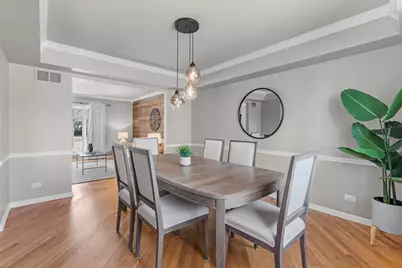2450 Tanglewood Drive, Lisle, IL 60532 - Photo 7