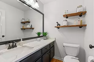 2450 Tanglewood Dr, Lisle, IL 60532 - Photo 29