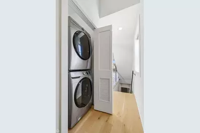 1042 S Oakley Boulevard #3, Chicago, IL 60612 - Photo 11