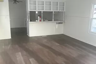 108 Flamingo Dr, Beecher, IL 60401 - Photo 5