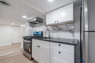 2415 Gilboa Ave, Zion, IL 60099 - Photo 19