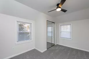 2415 Gilboa Ave, Zion, IL 60099 - Photo 15