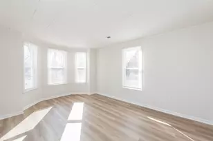 2415 Gilboa Ave, Zion, IL 60099 - Photo 5