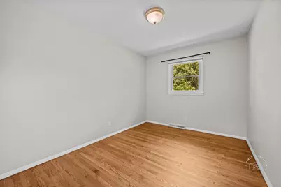 1607 Oak Street, Saint Charles, IL 60174 - Photo 5