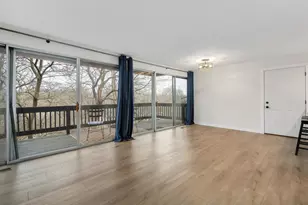 5516 E Lake Dr, Lisle, IL 60532 - Photo 11