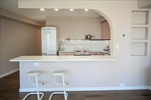 300 N State St, Chicago, IL 60654 - Photo 7