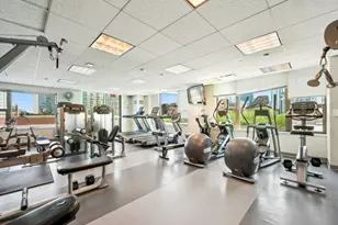 501 N Clinton St, Chicago, IL 60654 - Photo 37