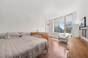 501 N Clinton St, Chicago, IL 60654 - Photo 29