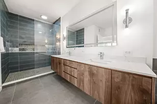 501 N Clinton St, Chicago, IL 60654 - Photo 23