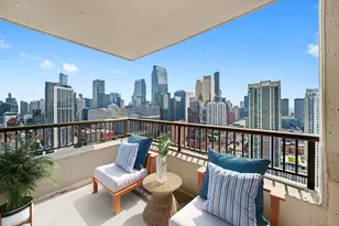 501 N Clinton St, Chicago, IL 60654 - Photo 3