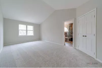 555 Meadowview Drive, Wauconda, IL 60084 - Photo 19