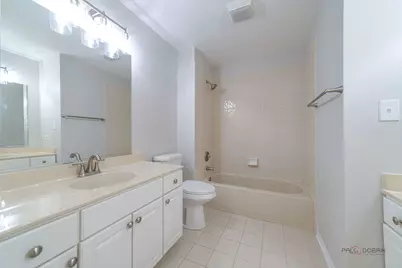 555 Meadowview Drive, Wauconda, IL 60084 - Photo 27