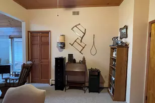 830 Chartres St, Lasalle, IL 61301 - Photo 19