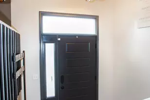 443 Danielle Rd, Matteson, IL 60443 - Photo 3