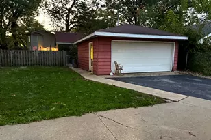 18136 Oakwood Ave, Lansing, IL 60438 - Photo 21