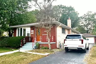 18136 Oakwood Ave, Lansing, IL 60438 - Photo 1