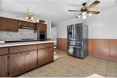 7929 W 74th Street, Bridgeview, IL 60455 - Photo 17