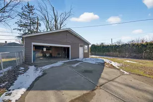 7929 W 74th St, Bridgeview, IL 60455 - Photo 35