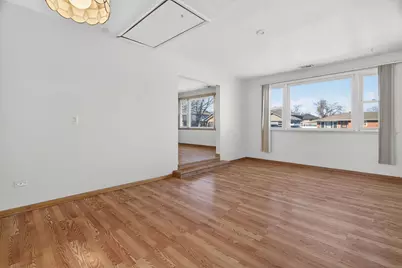 7929 W 74th Street, Bridgeview, IL 60455 - Photo 5