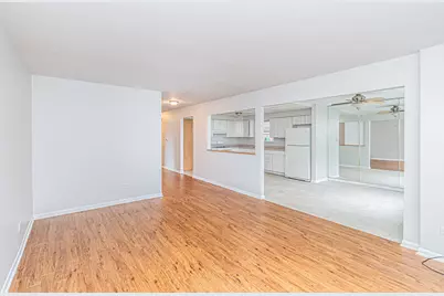 1044 Willson Drive, Des Plaines, IL 60016 - Photo 9