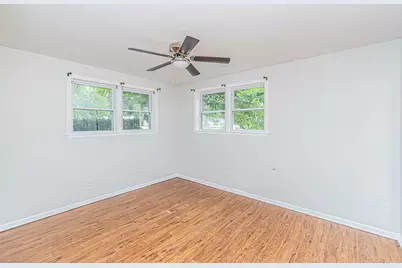 1044 Willson Drive, Des Plaines, IL 60016 - Photo 5