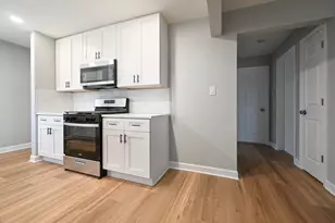 2316 N Hawthorne Ave, Melrose Park, IL 60164 - Photo 5