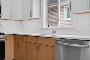 4430 N Mulligan Ave, Chicago, IL 60634 - Photo 9