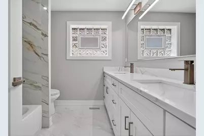 4430 N Mulligan Avenue, Chicago, IL 60634 - Photo 23