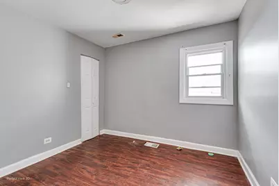 12025 S Prairie Avenue, Chicago, IL 60628 - Photo 9