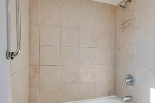 12025 S Prairie Ave, Chicago, IL 60628 - Photo 19