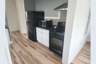 264 N Jackson Street #2, Elgin, IL 60123 - Photo 23