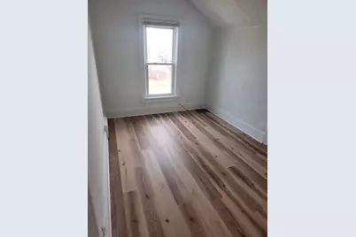 264 N Jackson Street #2, Elgin, IL 60123 - Photo 11