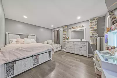 1985 Carl Drive, Round Lake Beach, IL 60073 - Photo 7