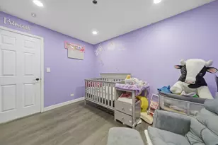 1985 Carl Dr, Round Lake Beach, IL 60073 - Photo 5